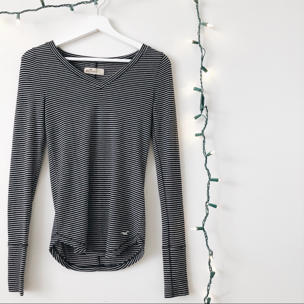 Hollister Crewneck top